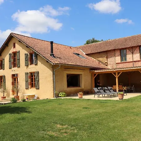 D Hotes Puchouaou Tilleul Sur Le Chemin De Saint Jacques De Compostelle Apartment