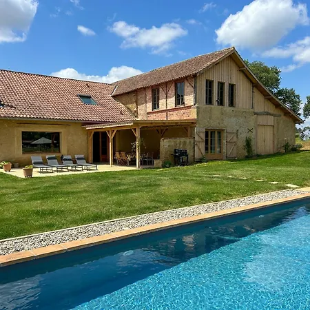 D Hotes Puchouaou Sur Le Chemin De Saint Jacques De Compostelle