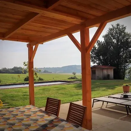 D Hotes Puchouaou Sur Le Chemin De Saint Jacques De Compostelle 3*