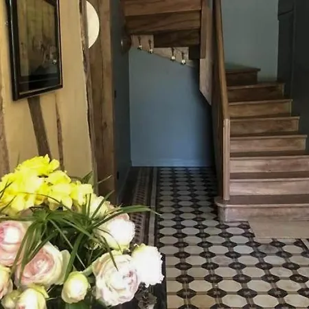 D Hotes Puchouaou Sur Le Chemin De Saint Jacques De Compostelle Bed and breakfast Montesquiou