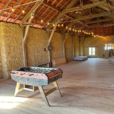 D Hotes Puchouaou Sur Le Chemin De Saint Jacques De Compostelle Bed and breakfast