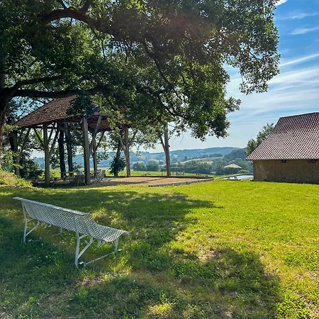 Bed and breakfast D Hotes Puchouaou Sur Le Chemin De Saint Jacques De Compostelle 3*