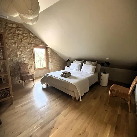 D Hotes Puchouaou Sur Le Chemin De Saint Jacques De Compostelle Bed and breakfast