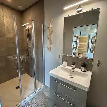 D Hotes Puchouaou Sur Le Chemin De Saint Jacques De Compostelle Bed and breakfast