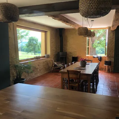 D Hotes Puchouaou Sur Le Chemin De Saint Jacques De Compostelle Bed and breakfast 3*