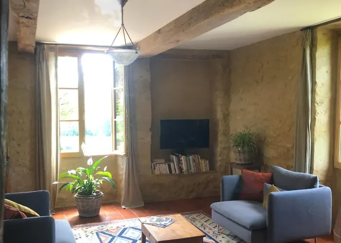 D Hotes Puchouaou Sur Le Chemin De Saint Jacques De Compostelle Montesquiou