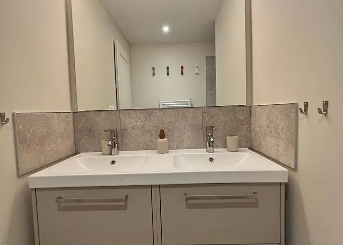 D Hotes Puchouaou Sur Le Chemin De Saint Jacques De Compostelle