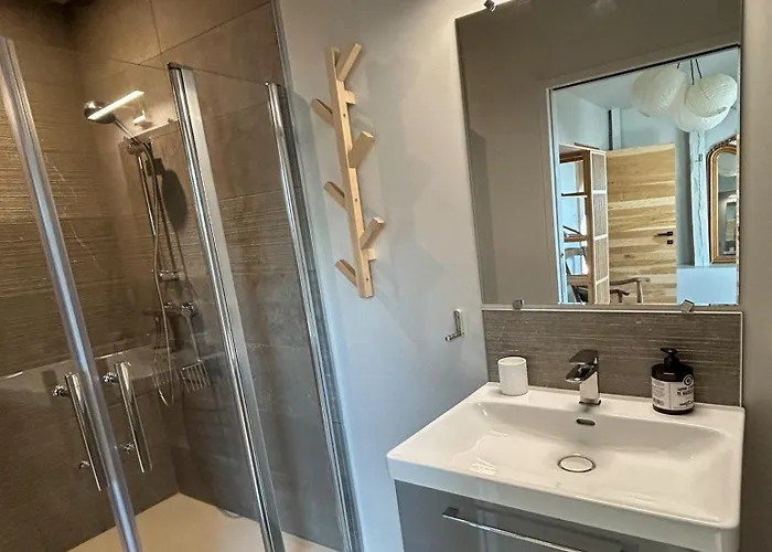 D Hotes Puchouaou Sur Le Chemin De Saint Jacques De Compostelle Bed & Breakfast 3*