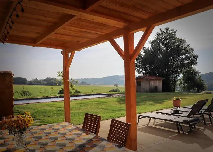 D Hotes Puchouaou Sur Le Chemin De Saint Jacques De Compostelle 3*