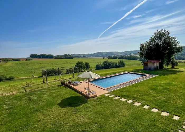 D Hotes Puchouaou Sur Le Chemin De Saint Jacques De Compostelle Bed & Breakfast 3*