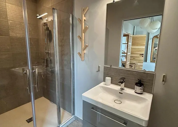 D Hotes Puchouaou Sur Le Chemin De Saint Jacques De Compostelle Bed & Breakfast