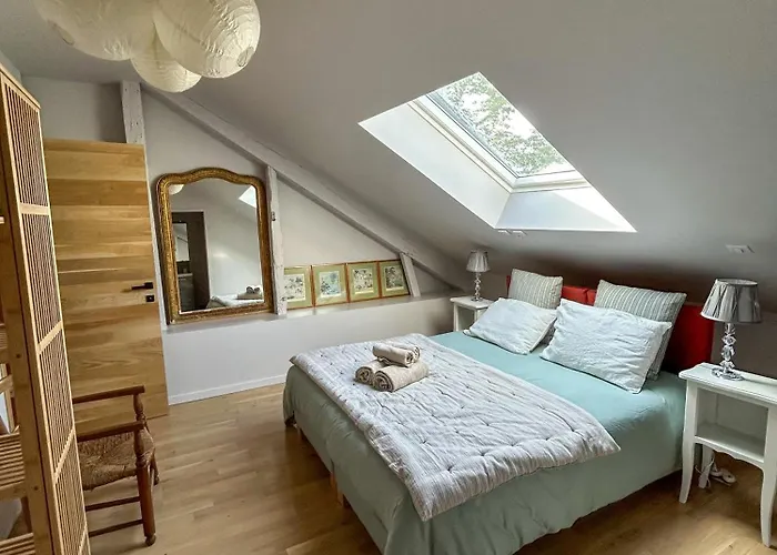 Bed & Breakfast D Hotes Puchouaou Sur Le Chemin De Saint Jacques De Compostelle 3*