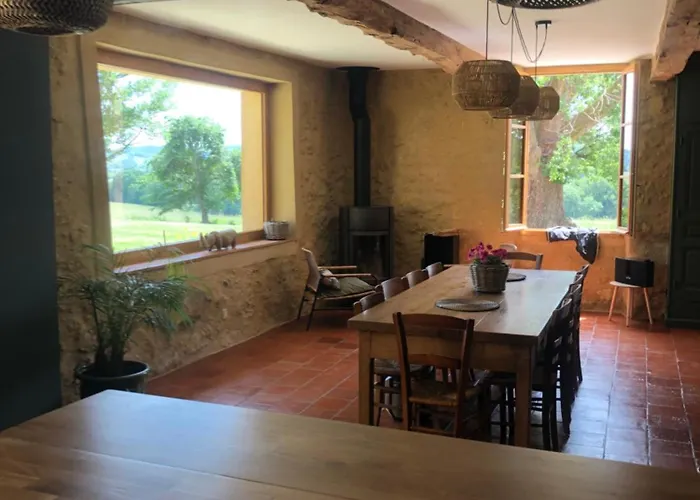 D Hotes Puchouaou Sur Le Chemin De Saint Jacques De Compostelle Bed & Breakfast 3*